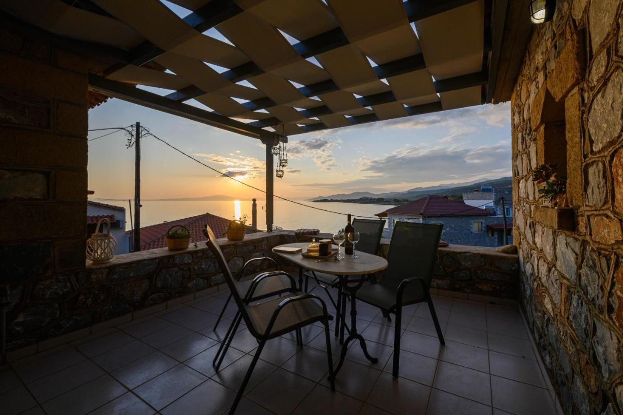Σελήνη Lägenhet Kotronion  Exteriör bild